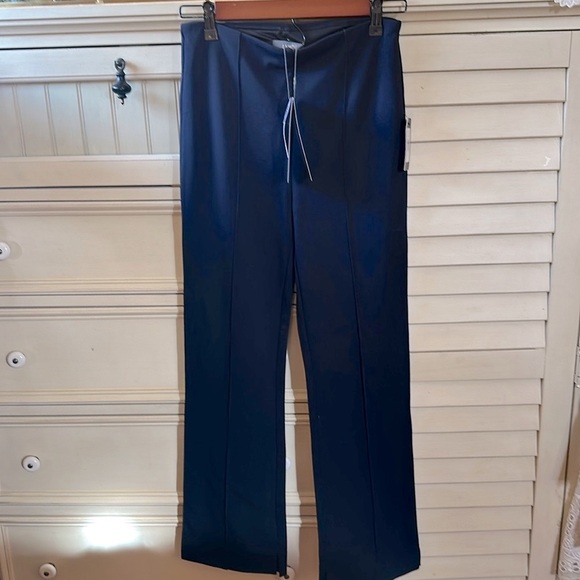 Lysse New York Navy Stretch Light Weight Ponte True Navy Pants Size Small NWT - Picture 2 of 10